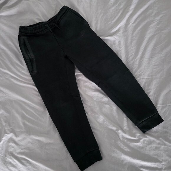 Nike sweatpants Youth Large-  joggers black - Picture 1 of 7